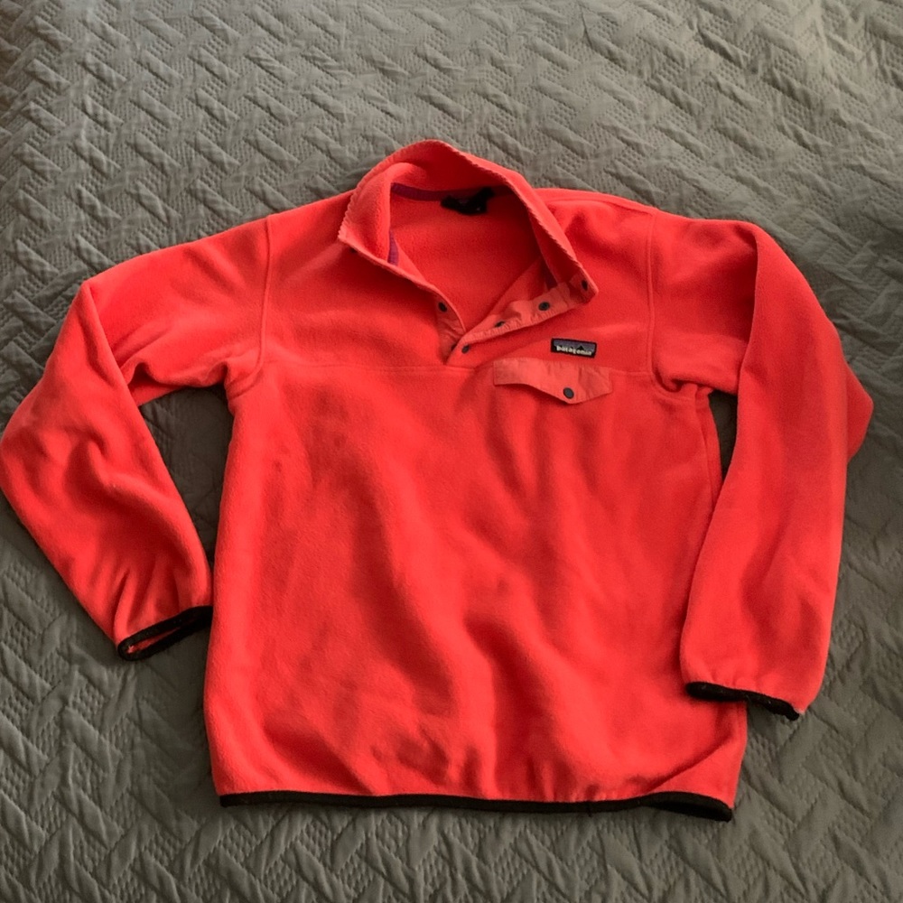 Patagonia fleece pullover